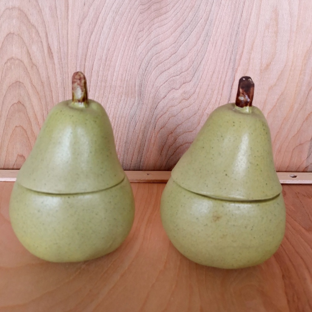 Barbara Eigen Early Studio Pottery Pears Set Covered Bowl Signed